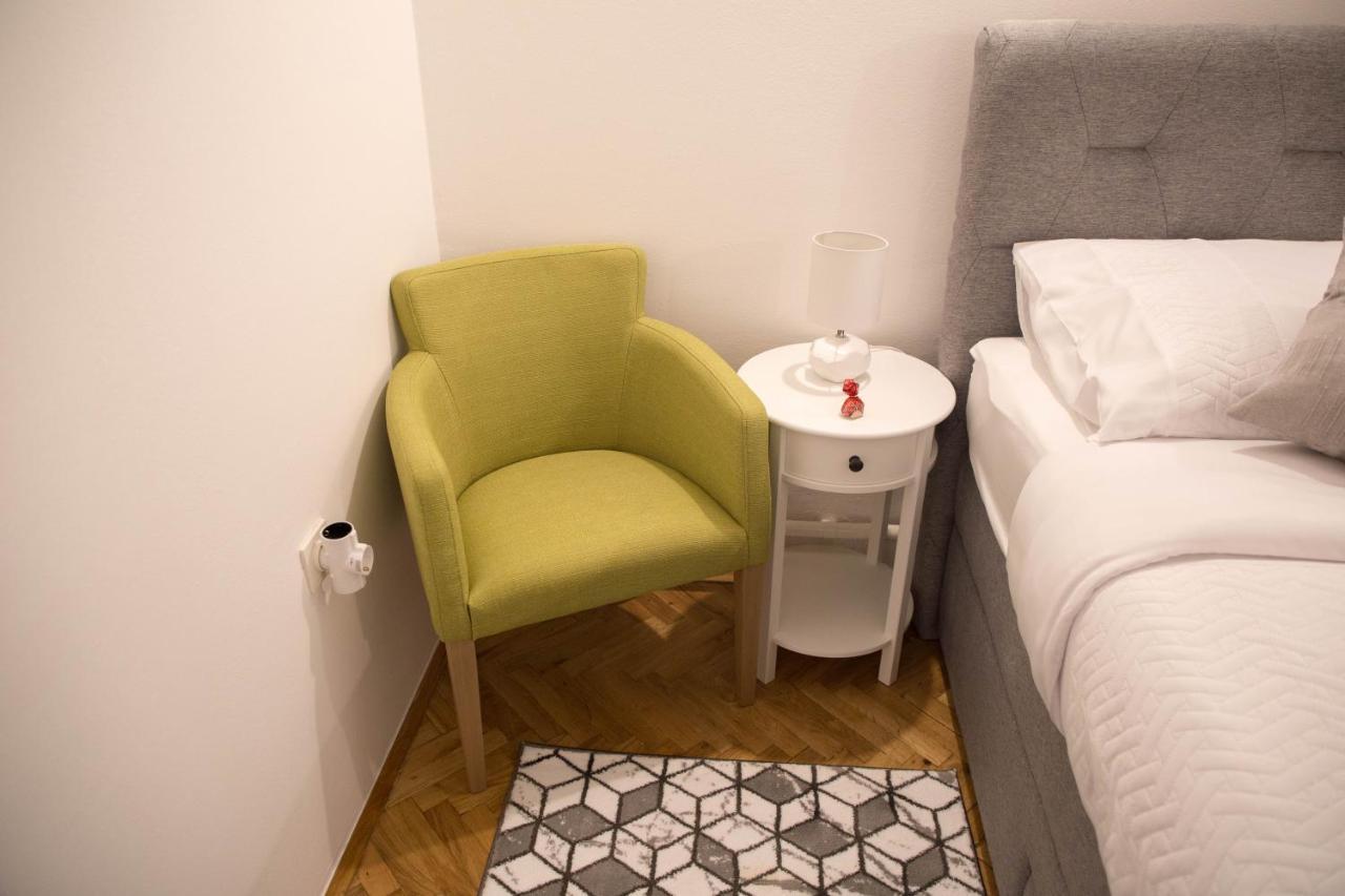 Studio Apartman Suburban Visnjevac Экстерьер фото