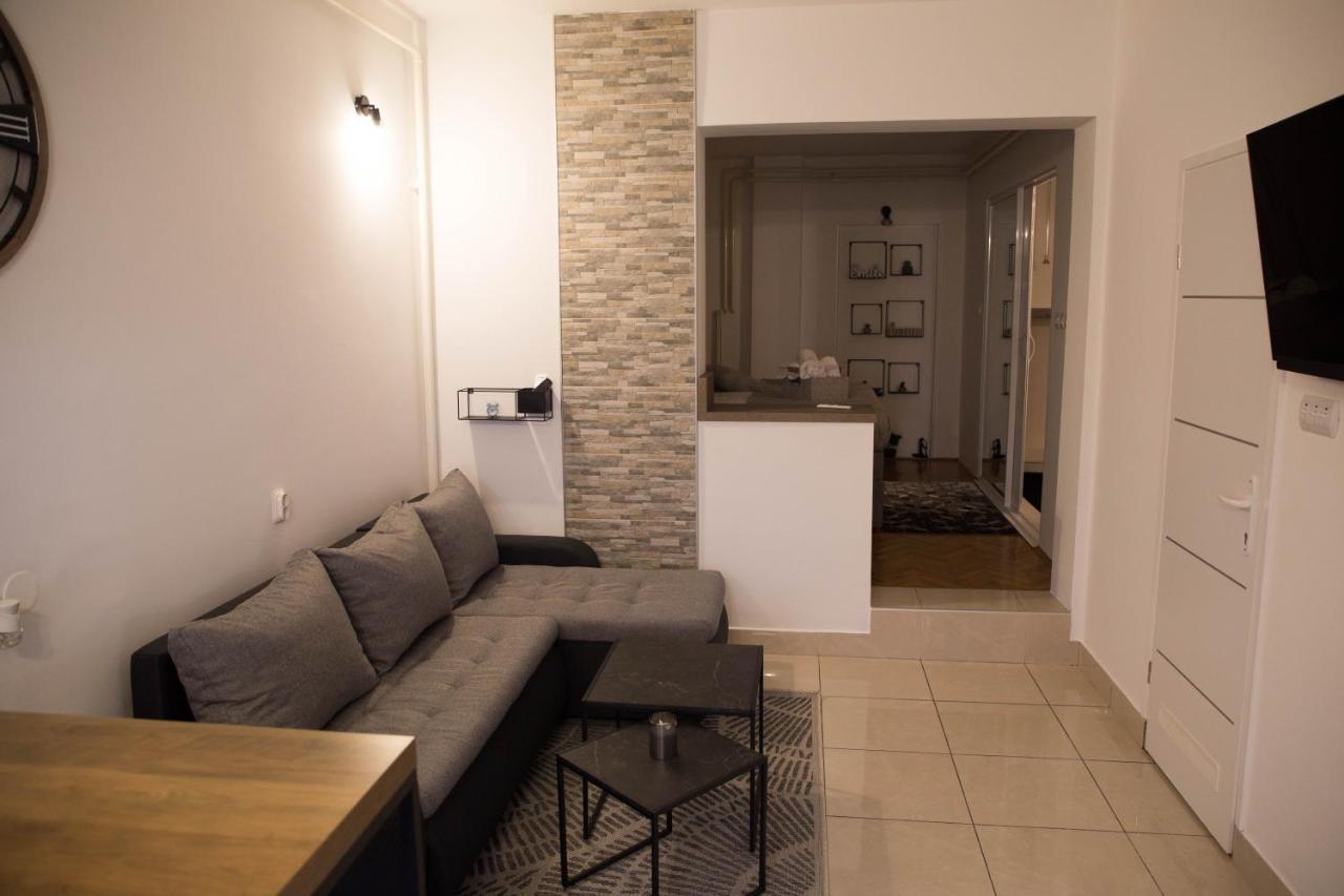 Studio Apartman Suburban Visnjevac Экстерьер фото